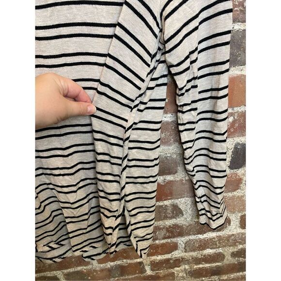 Market & Spruce Beige/Black Striped Soft Knit long Sleeve Tshirt Women’s Size La - Picture 4 of 7